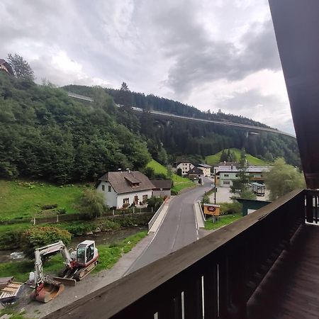 Haus Kremsbruecke Leilighet Kremsbrucke Eksteriør bilde